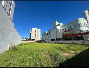 Terreno no Bairro Vila Nova em Blumenau com 1518 m²