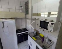 Apartamento para venda possui 46 metros quadrados com 1 quarto em Canto do Forte - Praia G