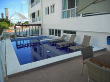 No Cabo Branco, apartamento com 3 quartos, varanda, prédio com elevador, área de lazer completa!