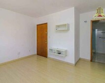 Vendo apartamento de um dormitório com garagem no Bairro Partenon em Porto Alegre