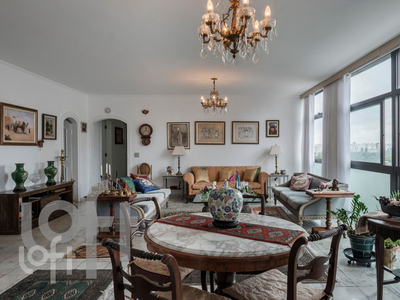 Apartamento à venda em Pinheiros com 190 m², 3 quartos, 1 suíte, 1 vaga