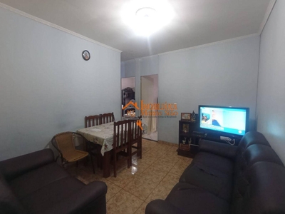 Apartamento em Vila Barros, Guarulhos/SP de 55m² 2 quartos à venda por R$ 201.000,00
