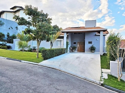 Casa em Granja Santa Maria, Carapicuíba/SP de 300m² 4 quartos à venda por R$ 1.699.000,00