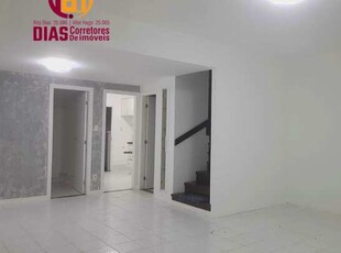 Alugo em Exclusividade Casa com 4/4 bairro Praia do Flamengo - Salvador/BA