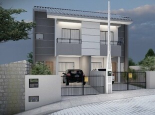 Casa à venda por R$ 450.000