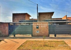 Casa Térrea com 3 Quartos à Venda por R$ 370.000