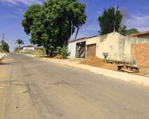 Lote setor vila oliveira asfalto e agua escorrido para a latera