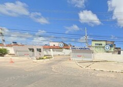 Oportunidade em condominio fechado por apenas R$135 mil, com 60 metros quadrados com 2 qu