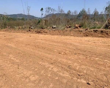 Terrenos com acesso a represa a venda em Nazaré!