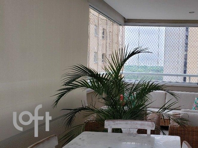 Apartamento à venda em Alto de Pinheiros com 317 m², 4 quartos, 4 suítes, 5 vagas