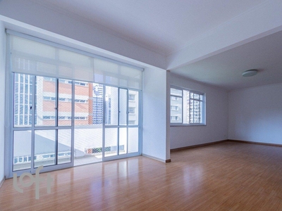 Apartamento à venda em Jardim Paulista com 151 m², 3 quartos, 1 vaga