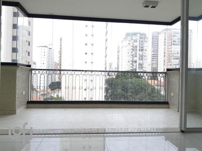 Apartamento à venda em Perdizes com 192 m², 3 quartos, 2 suítes, 4 vagas