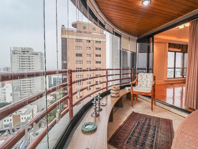 Apartamento à venda em Perdizes com 200 m², 4 quartos, 2 suítes, 3 vagas