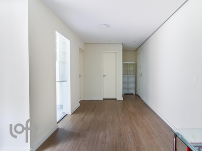 Apartamento à venda em Pinheiros com 54 m², 2 quartos, 1 suíte, 1 vaga