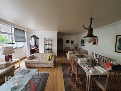 Apartamento à venda em Santa Cecília com 134 m², 3 quartos, 1 suíte, 1 vaga