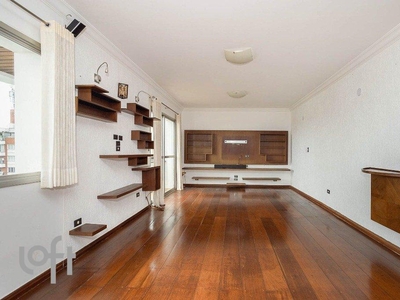 Apartamento à venda em Vila Madalena com 150 m², 4 quartos, 2 suítes, 3 vagas