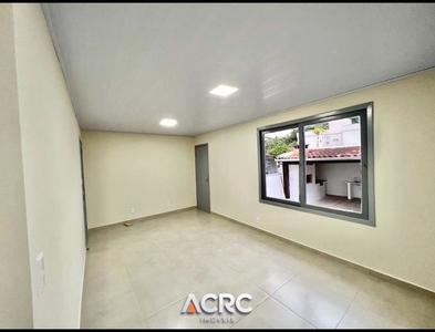 Casa no Bairro Boa Vista em Blumenau com 3 Dormitórios (1 suíte) e 250 m²