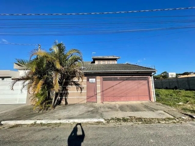 Imponente casa assobradada no Parque Mondesir em Lorena