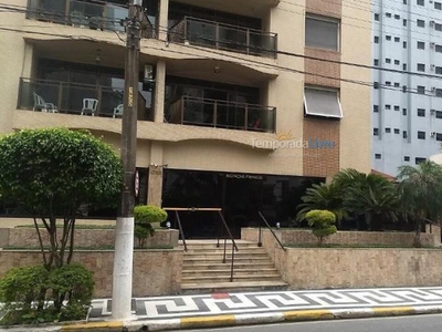 PITANGUEIRAS - AMPLO APARTAMENTO - SOMENTE FAMILIAS.