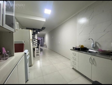 Apartamento no Bairro Vila Nova em Blumenau com 3 Dormitórios (3 suítes) e 125 m²