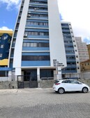 Apartamento 2/4 no Ed. Bahia de Todos os Santos, Barra, Salvador-Ba