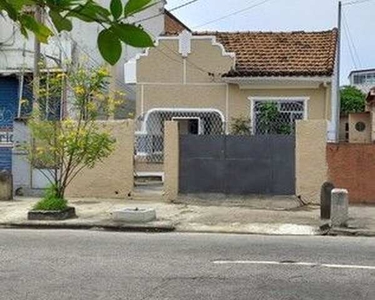 Baixou - Irajá - Casa 76m², 2qts, quintal nos fundos, pequena garagem à frente