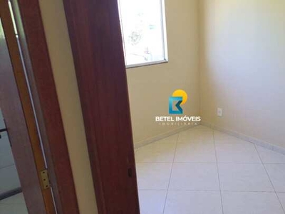 Aluga-se casa nos altos (apartamento em condomínio) C/ 48m² no centro de São Francisco de