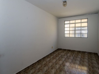 Apartamento para aluguel com 2 quartos em Taguatinga Norte, Taguatinga