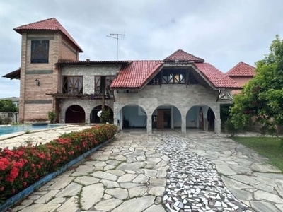 Casa duplex para aluguel, 2 quartos sendo 2 suítes, 16 vagas, aruana - aracaju/se