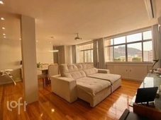 Apartamento à venda em Humaitá com 177 m², 4 quartos, 1 suíte, 1 vaga