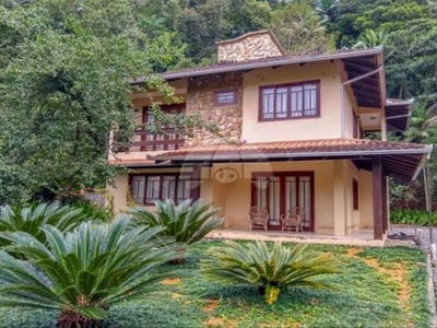 Casa com 3 quartos à venda na Rua Alexandre Meier, 171, Pirabeiraba, Joinville, 196 m2 por R$ 1.200.000
