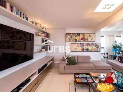 Apartamento com 3 quartos à venda no bairro Jardim Goiás, 180m²