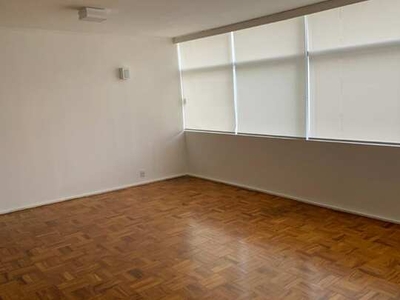 Apartamento com 3 Quartos e 4 banheiros para Alugar, 150 m² - proximo ao metro Trianon e