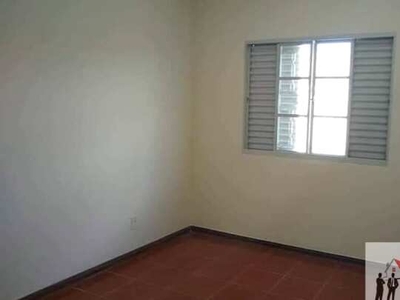 Apartamento Padrão, 2 dormitórios, 1 banheiros, 1 vaga na garagem