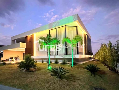 Casa com 4 quartos à venda no bairro Terras Alpha Residencial 1, 582m²