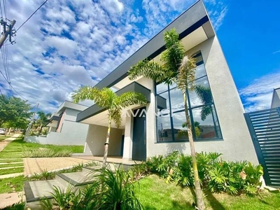 Casa Cond. Residencial MacKnight, com 3 dormitórios à venda, 180 m² por R$ 1.550.000 - Lot
