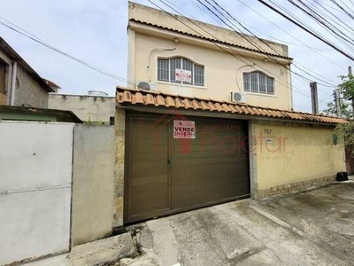EXCELENTE OPORTUNIDADE - Casa Duplex c 3 quartos - Bairro da Luz, Próximo ao Shopping Nova