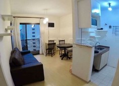 Edifício paulistania - flat de 42m² mobiliado com 1 dormitório com quarto e sala separados.