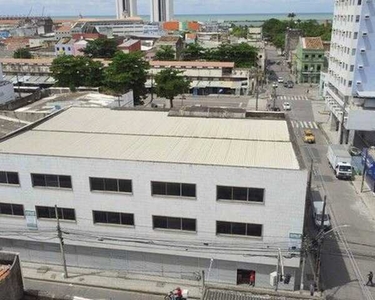 Prédio/Edifício inteiro para aluguel e/ou venda possui 1800 metros quadrados na rua da con