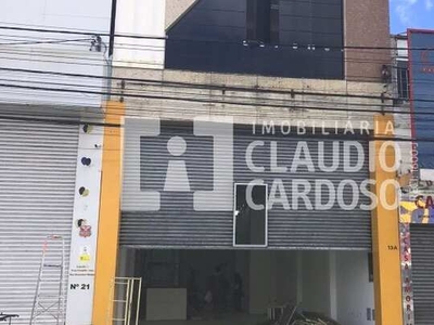 Alugo Ponto Comercial no Centro: Térreo 100 m², e mais 03 andares de 100 m² cada