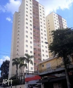 Apartamento à venda em Carrão com 70 m², 3 quartos, 1 vaga