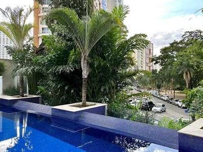 Apartamento com 4 suítes de frente para o Parque Flamboyant no Jardim Goiás em Goiânia