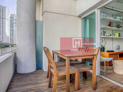 Apartamento Duplex, 1 dormitório na Rua Diogo Jacome