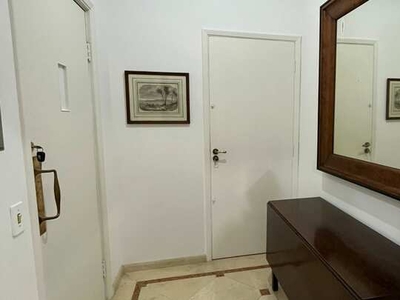 APARTAMENTO MOBILIADO DE 200M² COM 3 DORMS. SENDO 1 SUÍTE NO COND. MARANATHA NO BAIRRO CER