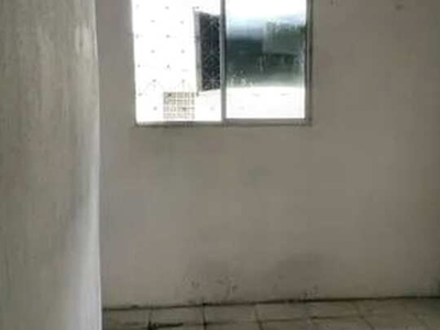 Casa 1º andar, telha, 2/4, bem localizada, oportunidade