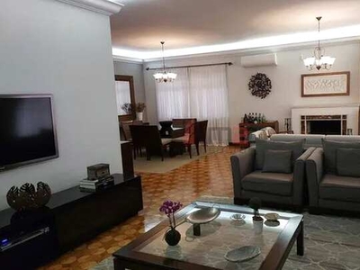 Casa 200 m² 3 Quartos sendo 1 suite e 4 banheiros à Venda por R$ 2.200.000 e R$ 9.500 par