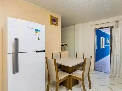 CASA COM TRÊS QUARTOS NO 40H