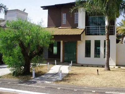 Casa de condomínio sobrado aluguel com 265 m2 com 4 suítes, piscina, sauna, Jardins Madri