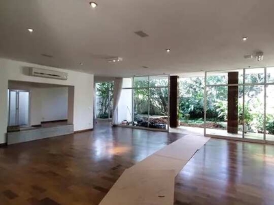 Casa de condomínio sobrado para aluguel tem 486 metros quadrados em Jardim cordeiro São Pa