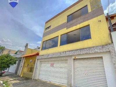 Casa tipo para venda e locação com 4 quartos, 500m²